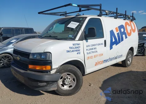 2021 Chevrolet Express Cargo Rwd 2500 Regular Wheelbase Wt z USA, uszkodzony, nr VIN 1GCWGAF71M1155270